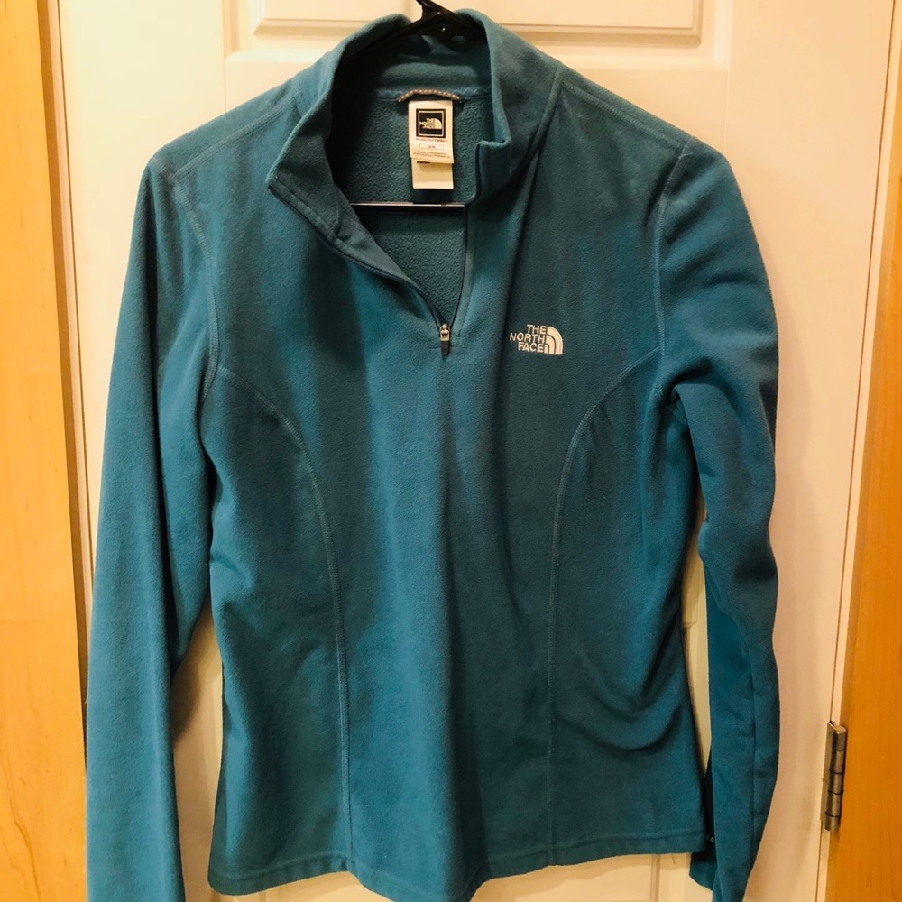 North face Women’s Quarter Zip